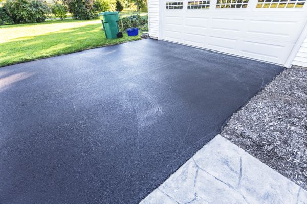 Blacktop Driveway Service in College Station
