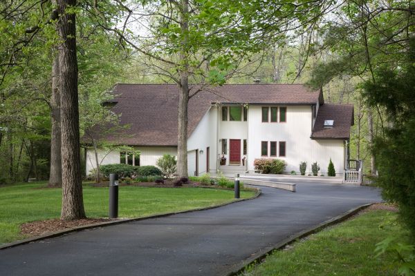 Cost of Blacktop Driveway Installation in College Station